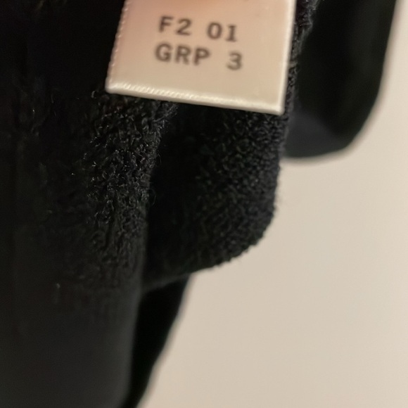 St. John Collection Sleeveless Belted‎ Mini Dress Women’s Size 2 Knit Black - Picture 7 of 7